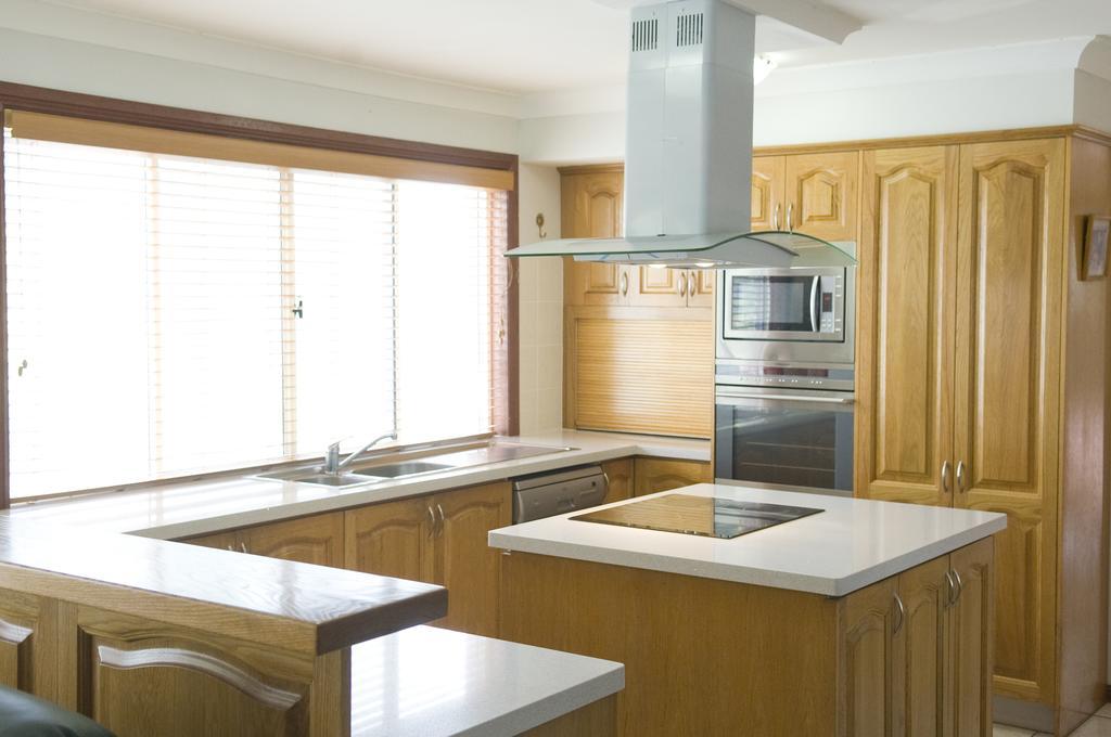 Ainslie Manor Bed And Breakfast Redcliffe Luaran gambar