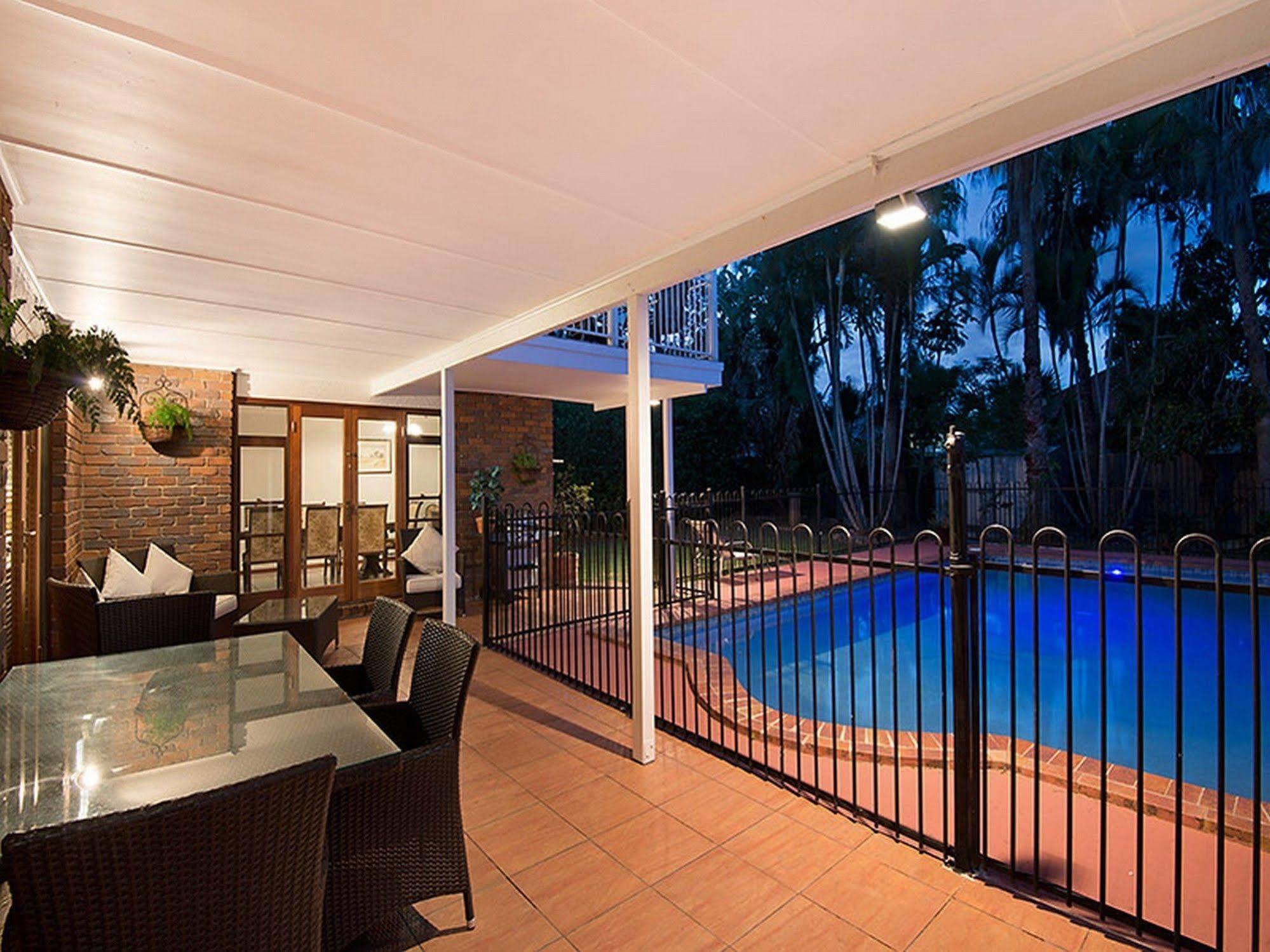 Ainslie Manor Bed And Breakfast Redcliffe Luaran gambar