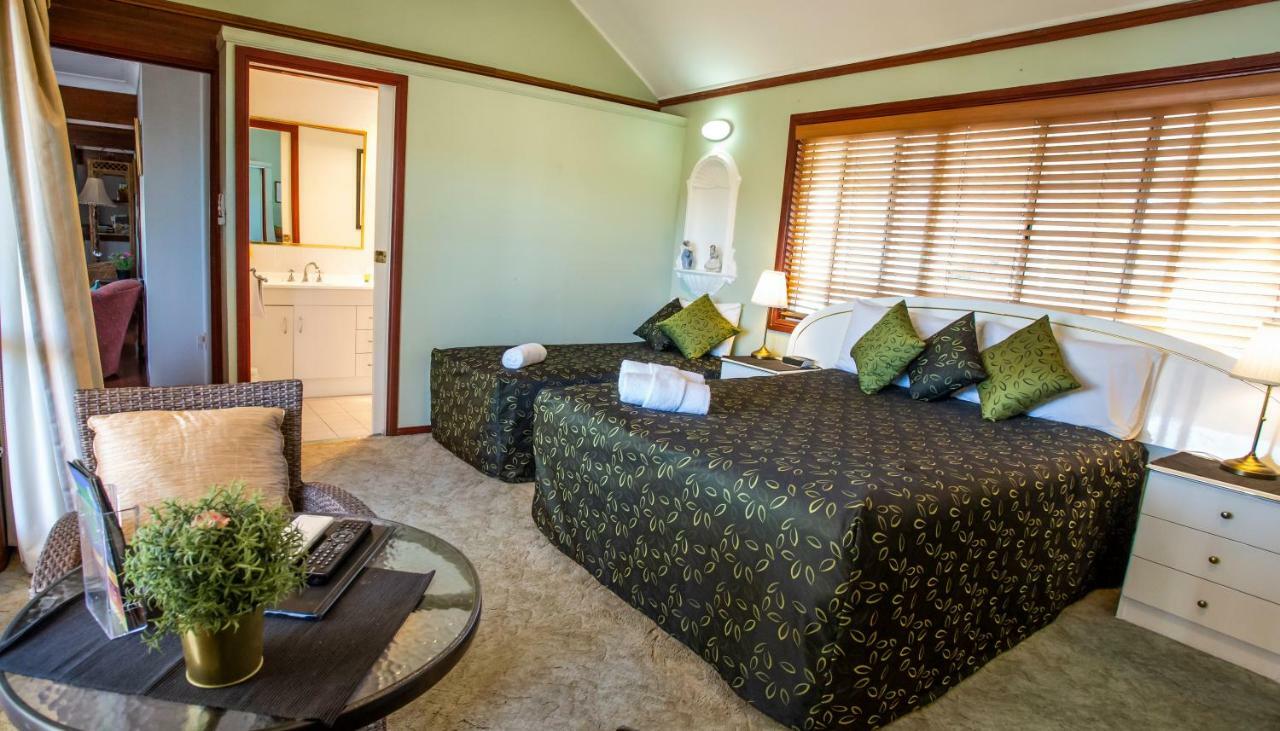 Ainslie Manor Bed And Breakfast Redcliffe Luaran gambar