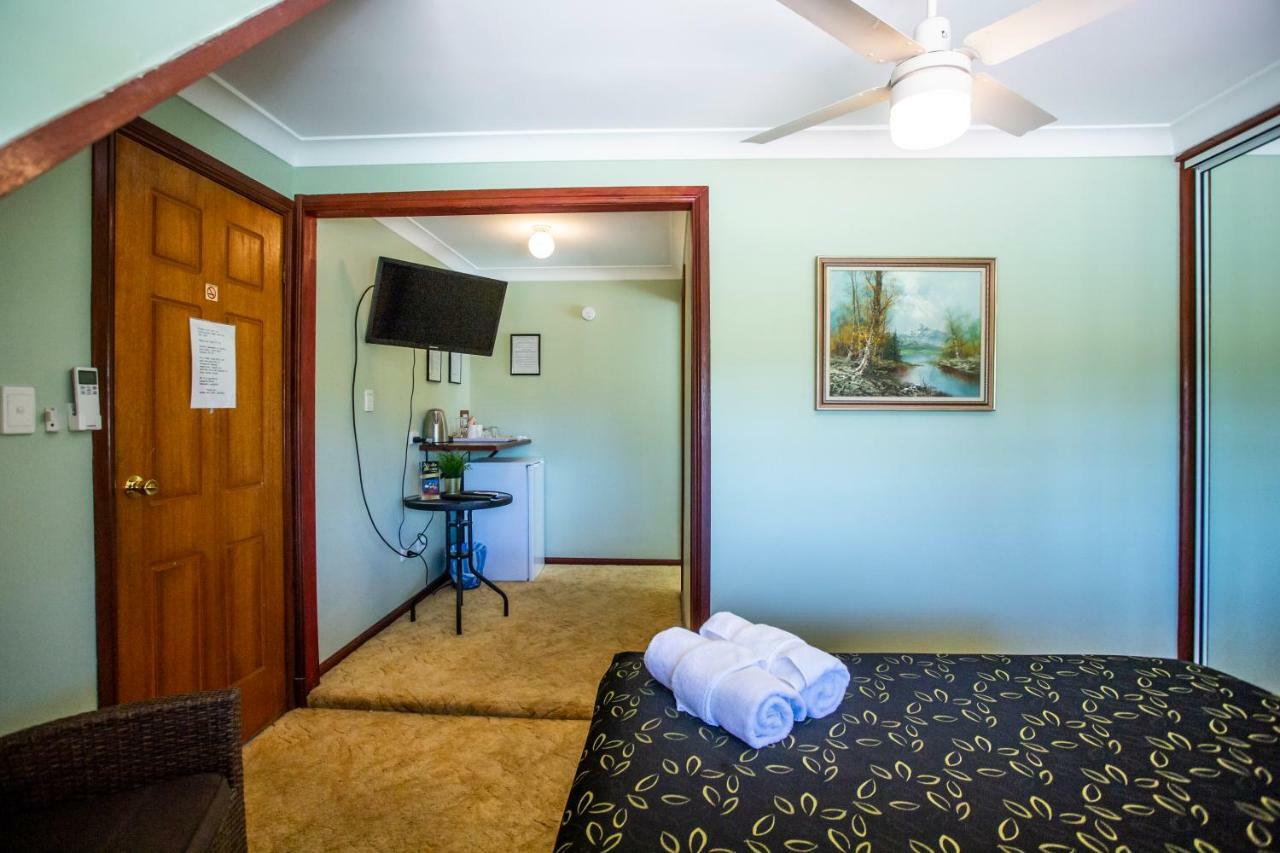 Ainslie Manor Bed And Breakfast Redcliffe Luaran gambar